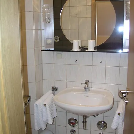 Haus Elfi בית הארחה טירשנרויט